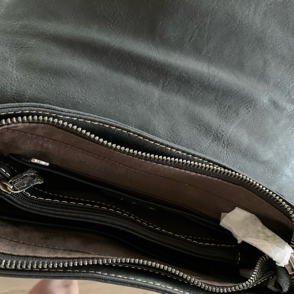 Trinity Ranch Messenger Bag - Picture 5 of 5